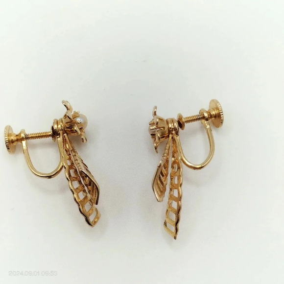 Women's Fashion Gold Tone Faux Pearl Drop Boho Unique Screwback Earrings - Picture 5 of 10